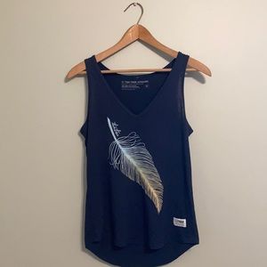 🍓3 for 20 - 10 tree feather tank top